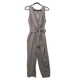 ASTR The Label Women Sleeveless Wide Leg V Neck Jumpsuit Sz M Gray Feminine 2-13